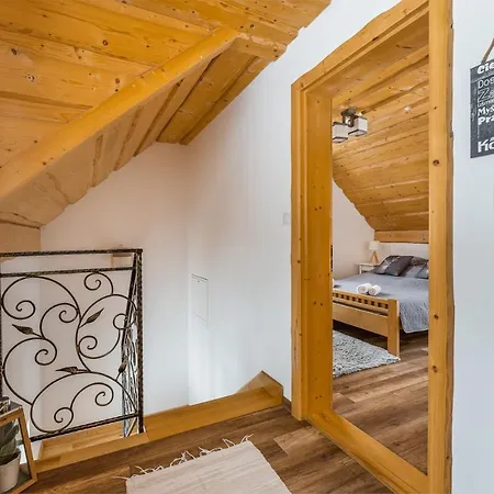 Domki Pod Jarmuta * Szczawnica